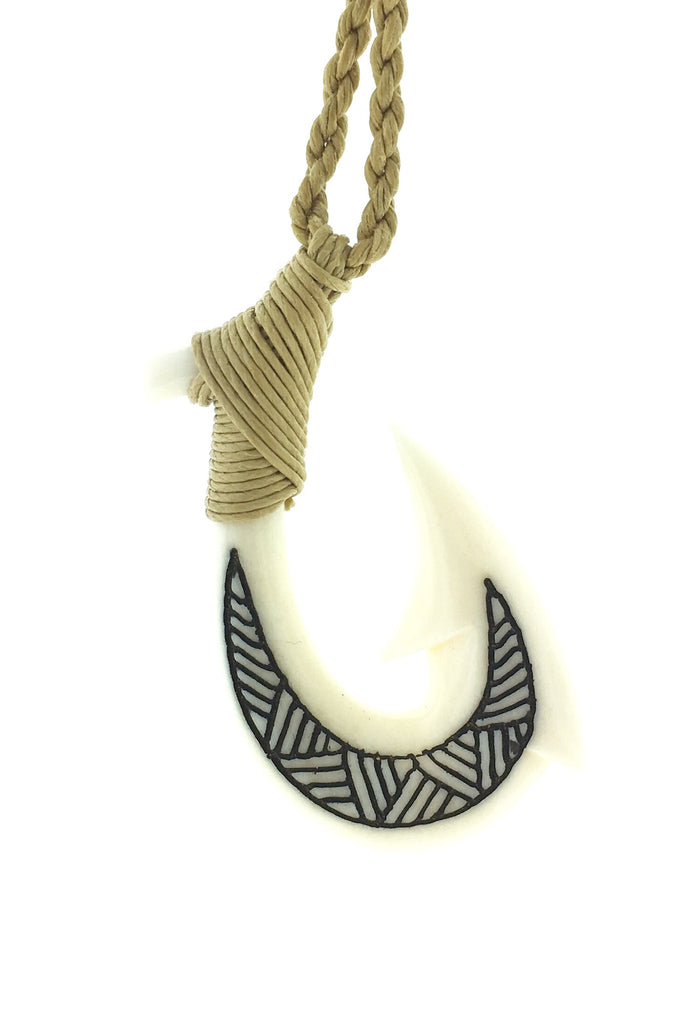 bome fish hook necjalcw Water Buffalo Bone Necklace 1 this Makau fish hook necklace features traditional Polynesian engravings carved into the hook. Hawaiian bone hook necklace