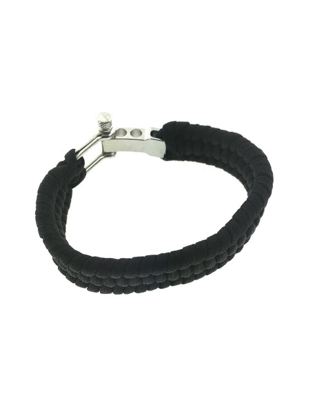 Paracord bracelets with adjustable shackle